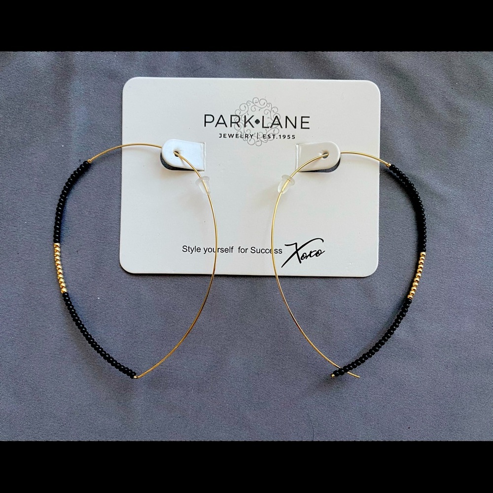 NWT Park Lane Collins Earrings